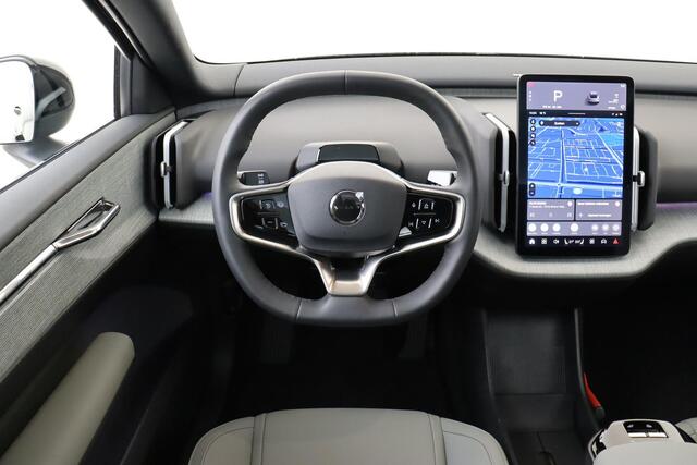 Volvo EX30 TWIN MOTOR PERFORMANCE ULTRA 69 kWh *FULL OPTIONS!* -PANO.DAK|HARMAN/KARDON|360°CAM|CLIMATE|POWER-SEATS|AUT.INPARKEREN|TREKHAAK|20"|PINE