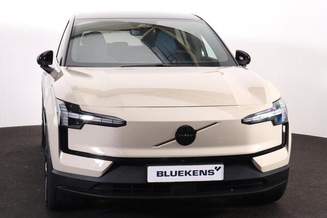 Volvo EX30 Single Motor Extended Range Plus 69 kWh - 20' LMV - Adaptive Cruise Control - Pilot Assist - BLIS dodehoekassistentie - Harman Kardon audio - Keyless Drive - Elektr. bedienbare achterklep - Parkeersensoren voor & achter - Parkeercamera achter - Google inf