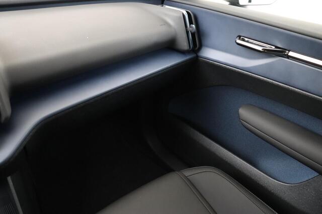 Volvo EX30 SINGLE MOTOR EXTENDED RANGE PLUS 69 kWh -CLIMATE|CARPLAY|CAMERA|ADAP.CRUISE|HARMAN/KARDON|PRIVACY.GLAS