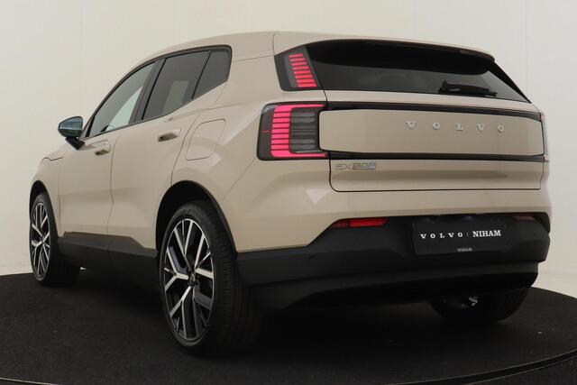 Volvo EX30 P5 LONG RANGE PLUS EUROPA 69 kWh -HARMAN/KARDON|CLIMATE|POWER-SEATS|PRIVACY.GLAS|20"|PINE
