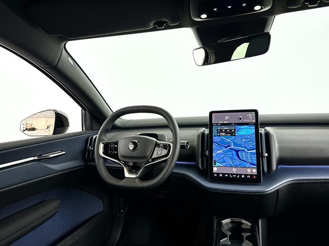 Volvo EX30 Single Motor Extended Range Plus Europa Black Edition 69 kWh | Parkeercamera | Harman Kardon | Stoel- en Stuurverwarming | 20'' velgen