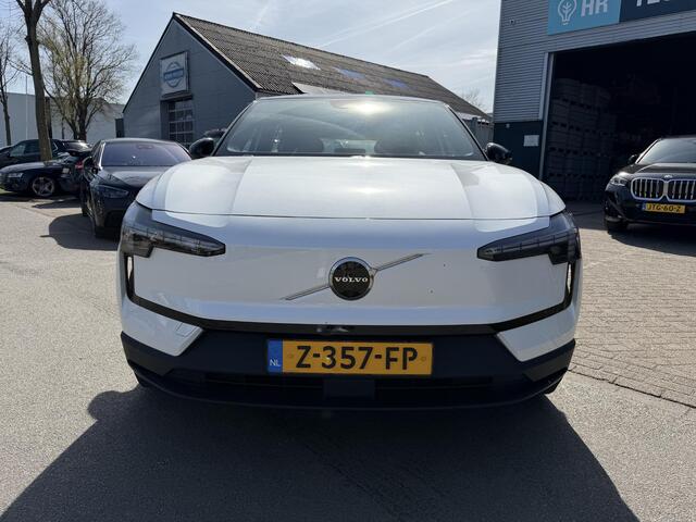 Volvo EX30 Twin Motor Performance Ultra 69 kWh trekhaak