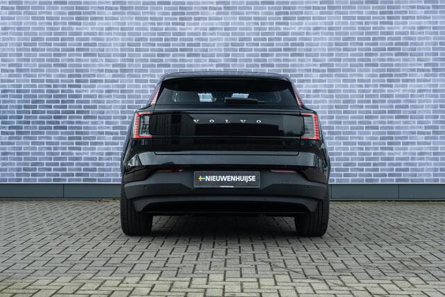 Volvo EX30 Single Motor Extended Range Ultra 69 kWh | Adaptieve Cruise Control | Panoramadak | Harman Kardon Audio | Warmtepomp | 360 Parkeercamera | BLIS |
