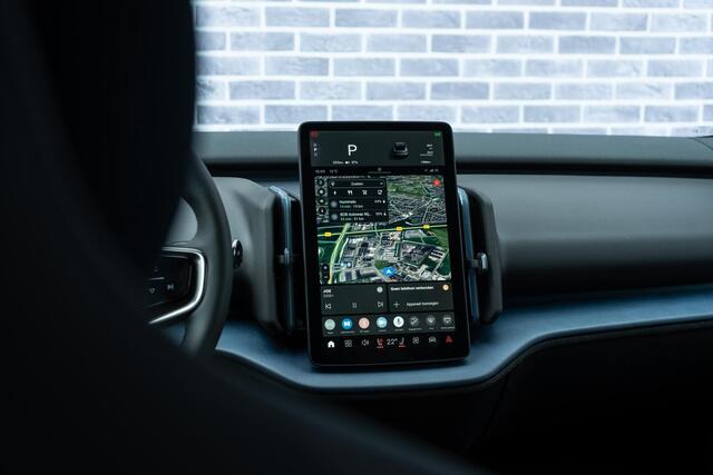 Volvo EX30 Single Motor Extended Range Ultra 69 kWh | Adaptieve Cruise Control | Panoramadak | Harman Kardon Audio | Warmtepomp | 360 Parkeercamera | BLIS |