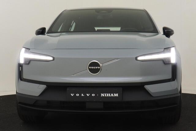 Volvo EX30 P5 PLUS EUROPA 51 kWh -HARMAN/KARDON|CLIMATE|POWER-SEATS|KEYLESS|18"