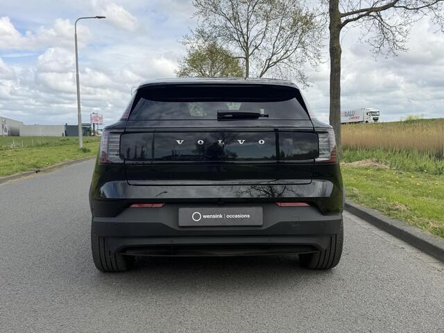 Volvo EX30 Twin Motor Performance Ultra 69 kWh | SOH 92,3% | Warmtepomp | Harman\ Kardon | Apple Carplay/Android Auto | Cruise control | DAB | Panoramadak | 360 camera |