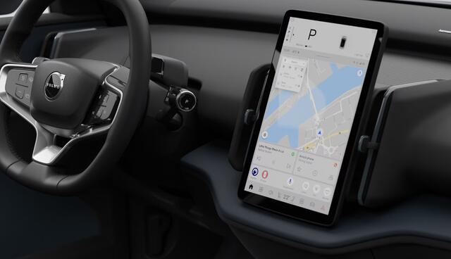 Volvo EX30 Single Motor Extended Range Plus Europa 69 kWh / Elektrische stoelen / Adaptieve cruise control / BLIS / Parkeersensoren met camera / Elektrische achterklep / 20" velgen / Google infotainment / Keyless entry