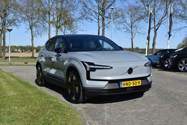 Volvo EX30 Extended Range Ultra 69 kWh | Trekhaak | Woolblend | Panodak | Elektr. Stoel | ACC