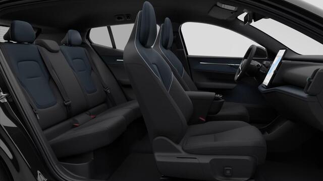 Volvo EX30 P5 Long Range Plus Black Edition Europa 69 kWh | Google | Long Range | Stoel-/Stuurverwarming | Warmtepomp | Sfeerverlichting | Draadloos Opladen Telefoon | Camera | Getint Glas | Elek. Stoelen | Park Assist | DAB | LED Koplampen | 19" LM