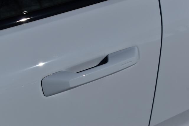 Volvo EX30 Extended Range 272PK Plus 69 kWh | ACC | BLIS | H&K | Climate Pack | Camera | 19"LMV |