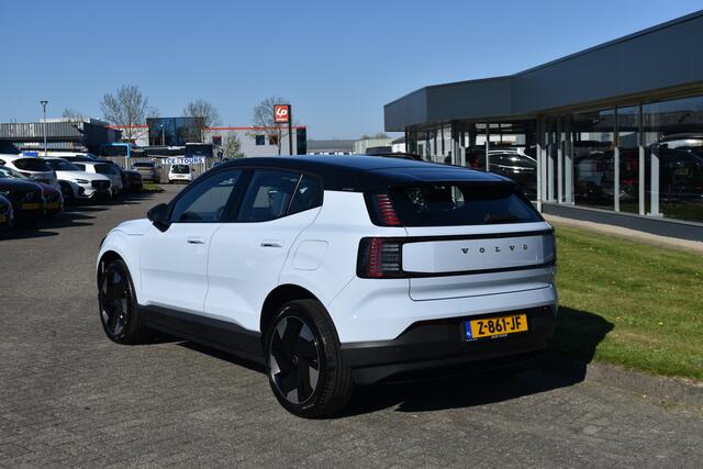 Volvo EX30 Extended Range 272PK Plus 69 kWh | ACC | BLIS | H&K | Climate Pack | Camera | 19"LMV |