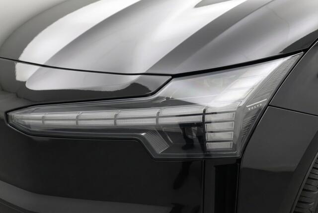 Volvo EX30 Ultra Single Extended Range 69kwh 272pk Pano l 360 Camera l Wint