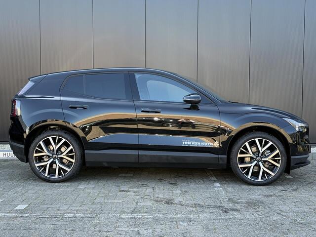 Volvo EX30 Single Motor Ext Range Plus Black Ed Europa 69 kWh Elek. stoelen / 20 inch / Camera / Elek. achterklep / Stoel, stuur verwarming /