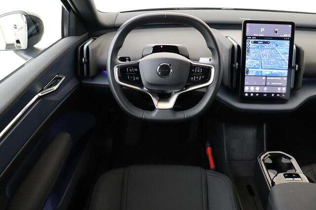 Volvo EX30 SINGLE MOTOR PLUS 51 kWh -HARMAN/KARDON|CARPLAY|CAMERA|ADAP.CRUISE