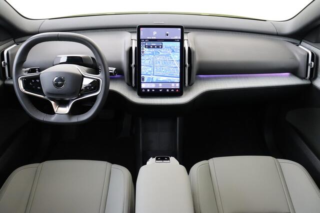 Volvo EX30 SINGLE MOTOR PLUS 51 kWh -HARMAN/KARDON|CARPLAY|CAMERA|ADAP.CRUISE|PRIVACY.GLAS|PINE|SoH:98%