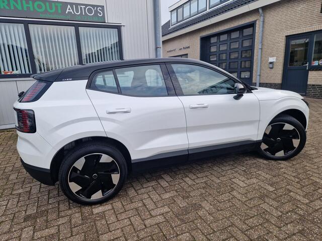 Volvo EX30 Single Motor Extended Range Plus 69 kWh Climate Pack | Warmtepomp | NL AUTO