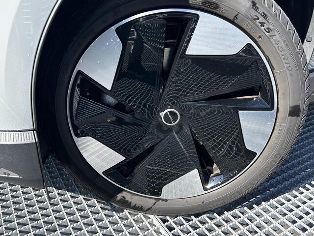 Volvo EX30 Single Motor Extended Range Plus 69 kWh Harman Kardon Premium Audio, Parkeerverwarming, Verwarmde stoelen + stuurwiel, Zwart dak, Parkeer camera, 1e eigenaar