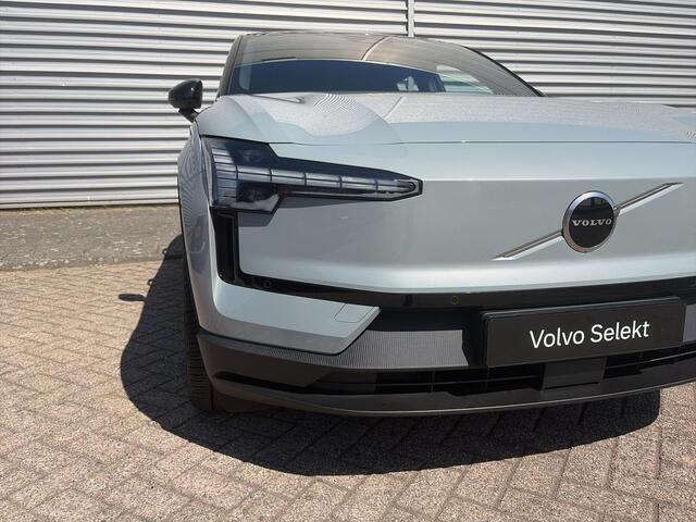Volvo EX30 Extended Range Plus 69 kWh / Pack Climat / Warmtepomp /