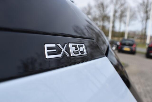 Volvo EX30 Single Motor Extended Range Plus 69 kWh | ACC | BLIS | Camera | H&K | 19"LMV |