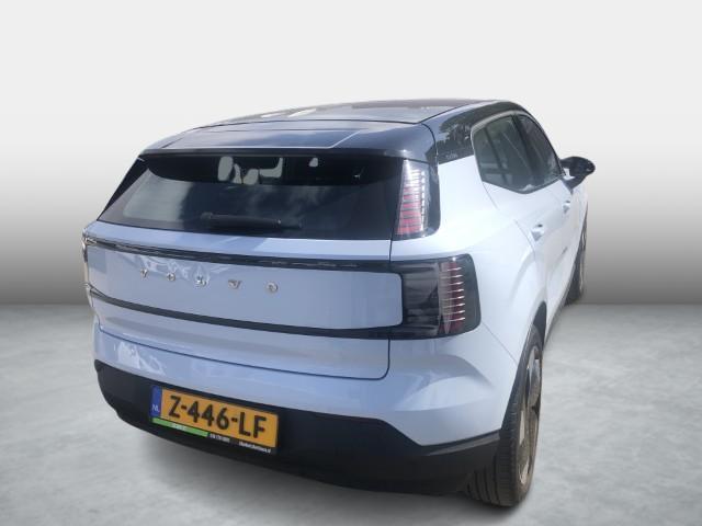 Volvo EX30 Single Motor Extended Range Plus 69 kWh | Stoel en Stuurverwarming | Adaptieve Cruise Control | BLIS | DAB+ | Keyless Entry | Parkeercamera |