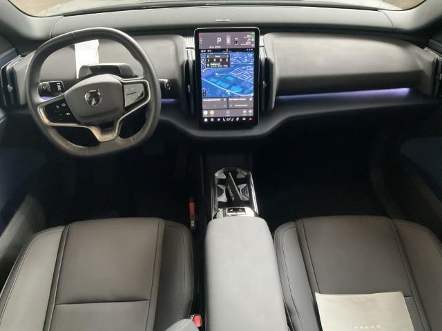 Volvo EX30 Single Motor Extended Range Plus 69 kWh | Stoel en Stuurverwarming | Adaptieve Cruise Control | BLIS | DAB+ | Keyless Entry | Parkeercamera |