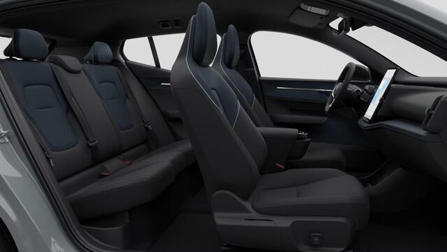 Volvo EX30 P3 Plus Europa | Elektrisch Verstelbare Voorstoelen | Stoel-/Stuurverwarming | Adaptieve Cruise Control | BLIS | Parkeersensoren Voor en Achter |
