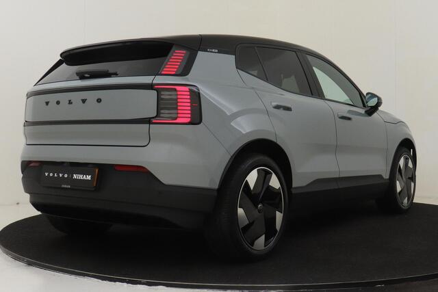 Volvo EX30 SINGLE MOTOR EXTENDED RANGE PLUS 69 kWh -HARMAN/KARDON|CAMERA|ADAP.CRUISE|BLIS|PRIVACY.GLAS