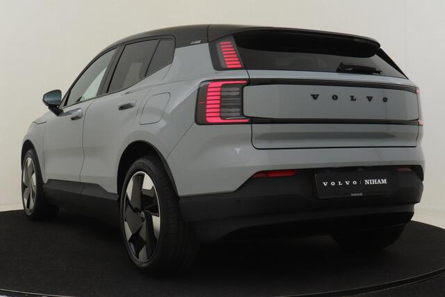 Volvo EX30 SINGLE MOTOR EXTENDED RANGE PLUS 69 kWh -HARMAN/KARDON|CAMERA|ADAP.CRUISE|BLIS|PRIVACY.GLAS