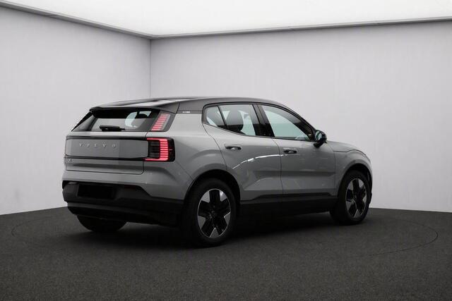 Volvo EX30 Single Motor Plus 51 kWh / Stoel+Stuurverwarming / Harman Kardon / BLIS / Adaptive Cruise / Keyless Entry / Pilot Assist /