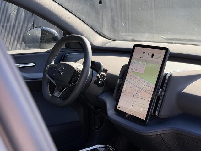 Volvo EX30 Single Motor Plus 51 kWh park assist/ key less/ zwart dak/ intellisafe/ google maps