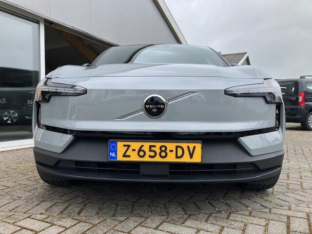 Volvo EX30 Extend. Ultra 69 kWh Pano / Trekhaak