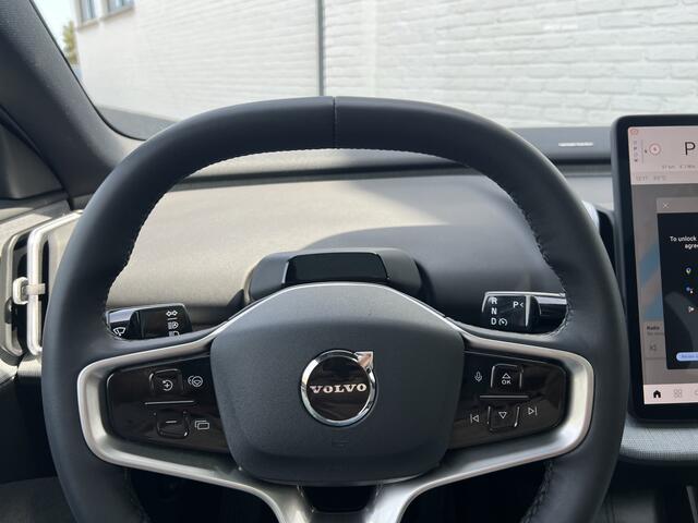 Volvo EX30 Single Motor Extended Range Ultra 69 kWh | 22 kW lader | Pano | Harman Kardon | 360 Camera 7 | Winter Pack
