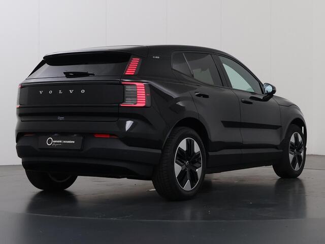 Volvo EX30 P5 Long Range Core 69 kWh | Camera | Apple CarPlay/Android Auto | Camera Voor | Adaptieve Cruise Control | DAB | Keyless Start | LED | Navigatie | Sportstuur | Warmtepomp |