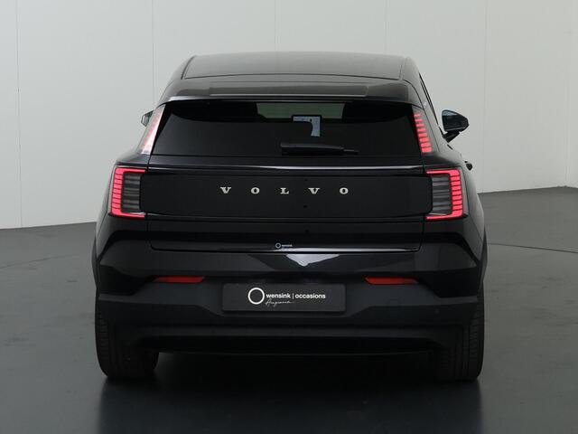 Volvo EX30 P5 Long Range Core 69 kWh | Camera | Apple CarPlay/Android Auto | Camera Voor | Adaptieve Cruise Control | DAB | Keyless Start | LED | Navigatie | Sportstuur | Warmtepomp |