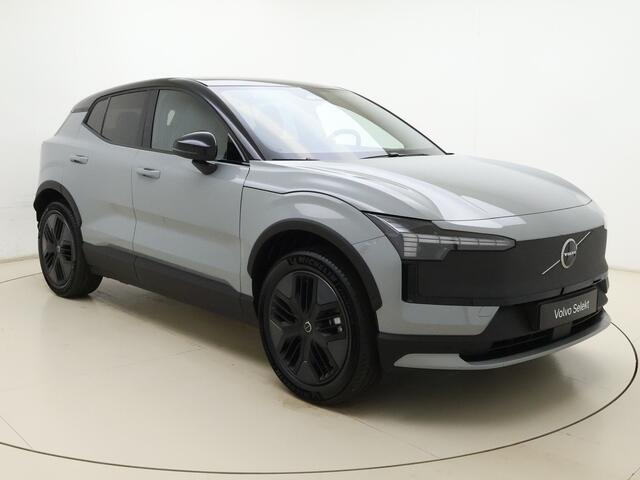 Volvo EX30 Cross Country P5 Long Range Plus Europa 69 kWh / Direct leverbaar / Elektrische stoelen / Getint glas / Stoel&stuurverwarming.