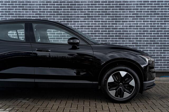 Volvo EX30 P3 Plus Europa | Google | Adaptieve Cruise Control | Keyless | Stoel-/Stuurverwarming | DAB | Draadloos Opladen Telefoon | Elek. Stoelen | Camera | LED Koplampen | Sfeerverlichting | Dodehoekdetectie | Park Assist | 18" LM