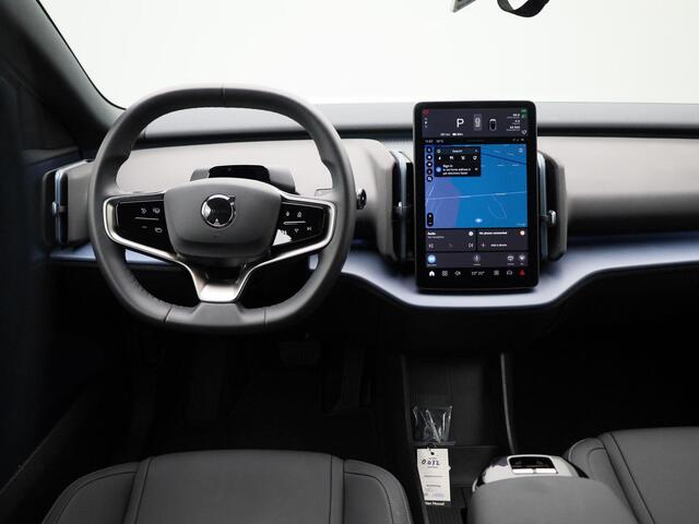 Volvo EX30 Single Motor Extended Range Plus | Harman & Kardon | Camera | Navigatie | Apple Carplay/ Android Auto |