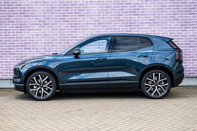 Volvo EX30 P5 Long Range Plus Black Edition Europa 69 kWh | Black Interieur | 20" | Elektrische voorstoelen | Stoel & Stuurverwarming | Harman/Kardon |