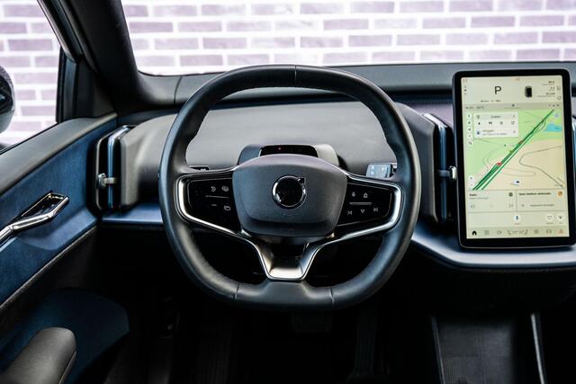 Volvo EX30 Single Motor Extended Range Plus 69 kWh | SOH 95% | Stoel en Stuurverwarming | Adaptieve Cruise Control | BLIS | DAB+ | Keyless Entry | Parkeercamera |