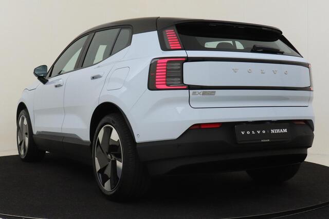 Volvo EX30 SINGLE MOTOR EXTENDED RANGE ULTRA 69 kWh -PANO.DAK|HARMAN/KARDON|POWER-SEATS|360°CAM|AUT.INPARKEREN|CLIMATE|19"|SoH:100%