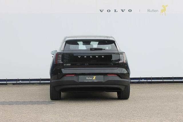 Volvo EX30 Single Motor Extended Range Ultra 69 kWh Semi elektrisch wegklapbare trekhaak / Verwarmbare voorstoelen / Panoramisch glazen dak / Google Infotainment
