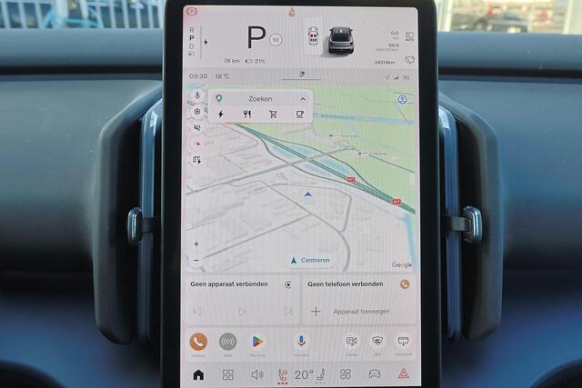 Volvo EX30 Extended Range Plus 69 kWh - Adaptive Cruise Control - Climate Pack - Harman/Kardon audio - Parkeercamera achter - Parkeersensoren voor & achter - 19' LMV