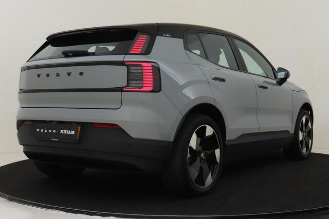 Volvo EX30 SINGLE MOTOR EXTENDED RANGE PLUS 69 kWh -HARMAN/KARDON|CLIMATE|CAMERA|ADAP.CRUISE|BLIS|KEYLESS|19"|PINE|SoH:98%