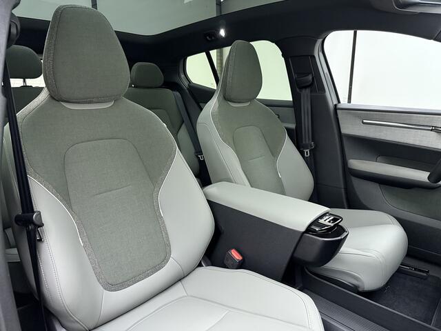Volvo EX30 Cross Country Twin Motor Performance Ultra / 4X4 / Panoramdak / 360 Camera / Elektr. Stoelen / Stoelverwarming + Stuurw. Verwarming / Getint Glas Achter / Google / Harman Kardon Audio /