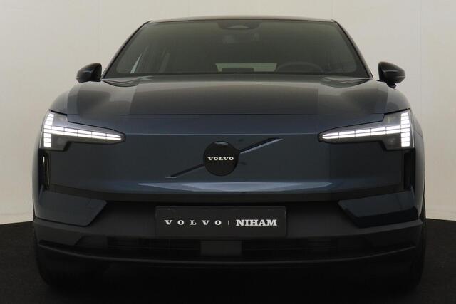 Volvo EX30 P5 LONG RANGE PLUS BLACK EDITION EUROPA 69 kWh -HARMAN/KARDON|CLIMATE|POWER-SEATS|PRIVACY.GLAS|BLACK|20"|SoH:100%