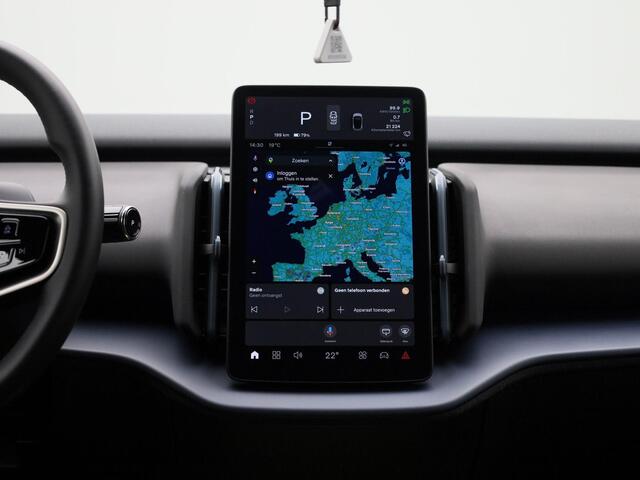 Volvo EX30 Single Motor Extended Range Core | Navigatie | Parkeer camera