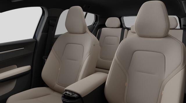 Volvo EX30 P3 Long Range Plus Europa 69 kWh | Elektrisch verstelbare voorstoelen | Harman/Kardon | Getint Glas | Harvest Interieur | Stoel en Stuurverwarming |