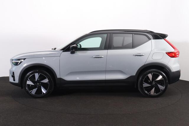 Volvo EX40 Performance Ultra 82 kWh - Panorama/schuifdak - IntelliSafe Assist & Surround - 360º Camera - Harman/Kardon audio - Verwarmde voorstoelen, stuur & achterbank - Parkeersensoren voor & achter - Elektr. bedienb. voorstoelen met geheugen links - Draadloze tel