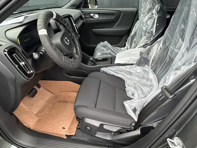 Volvo EX40 Single Motor Extended Range Business Ed. 82 kWh Climate Line / Versatility Line / All season banden