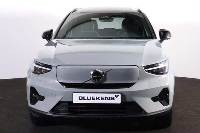 Volvo EX40 Recharge Twin Ultimate 82 kWh - Panorama/schuifdak - IntelliSafe Assist & Surround - 360º Camera - Harman/Kardon audio - Verwarmde voorstoelen, stuur & achterbank - Parkeersensoren voor & achter - Elektr. bedienb. voorstoelen met geheugen links - Warmtepo